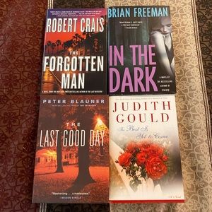 Thriller book bundle